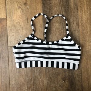 Lululemon Flow Y Sports Bra